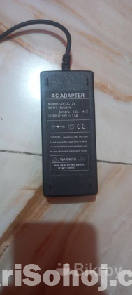 AC ADAPTER